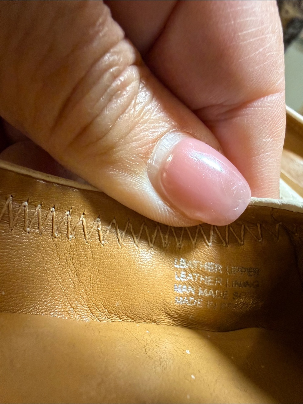 Tory Burch Cream Leather Logo Ballet Flats with Gold Medallion - Picture 7 of 12